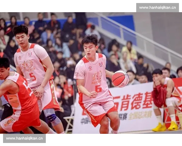 精彩篮球赛事回顾：最新比赛比分分析与关键时刻回放